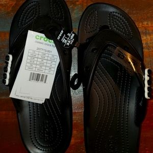 Crocs NWT flip flops